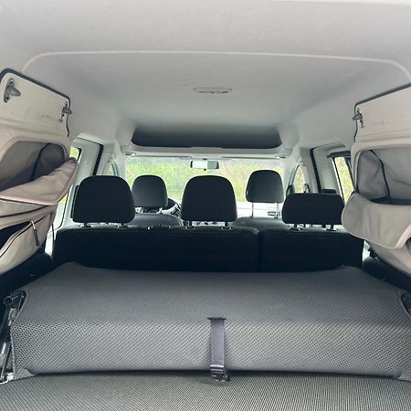 Hotel Smart Camper Hafnarfjörður Zewnętrze zdjęcie